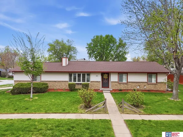 401 W Burt Dr, Lincoln, NE 68521
