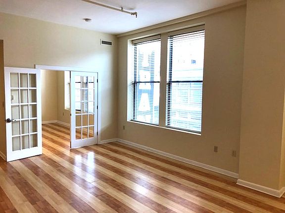 5th image of 79 Washington St Unit 203