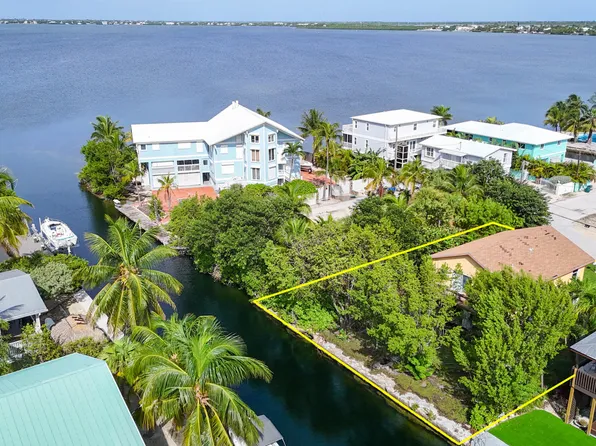 22960 Sharp Ln, Cudjoe Key, FL 33042