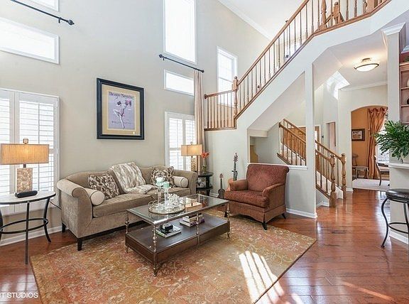 3rd image of 4670 Coyote Lakes Cir