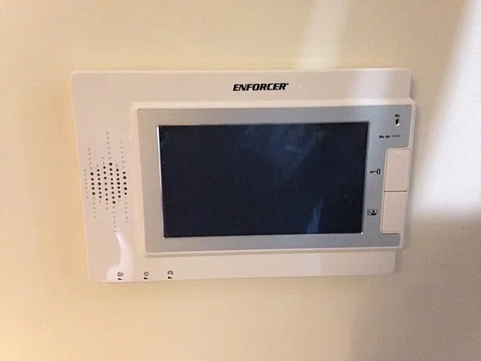 Rented by Premier Metro Realty Corp | media 11