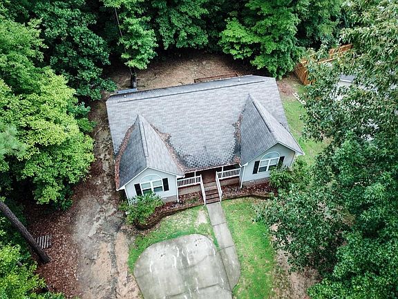 2nd image of 1063 N Windrace Trail