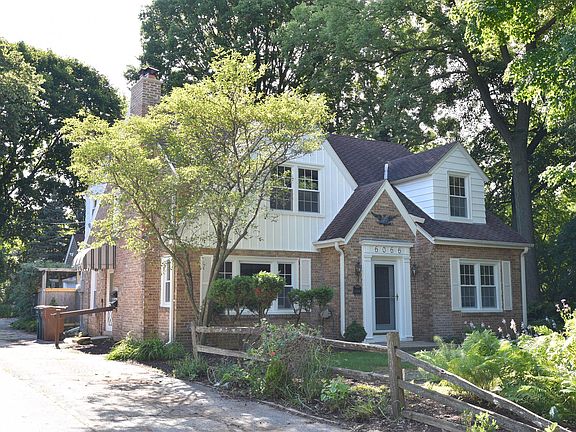 3rd image of 6066 N Apple Blossom Ln #6068