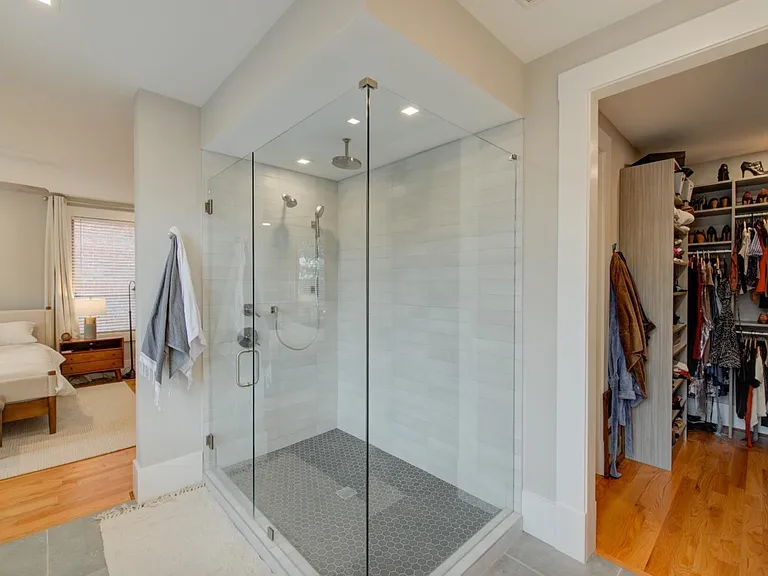 328 Mulberry St — Photo 17