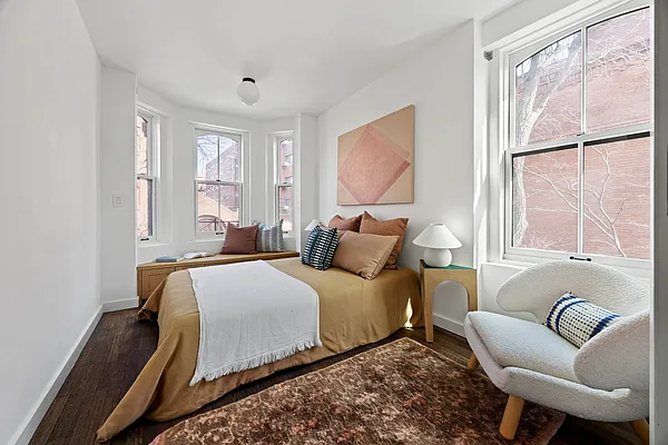 Sold by Compass | media 11