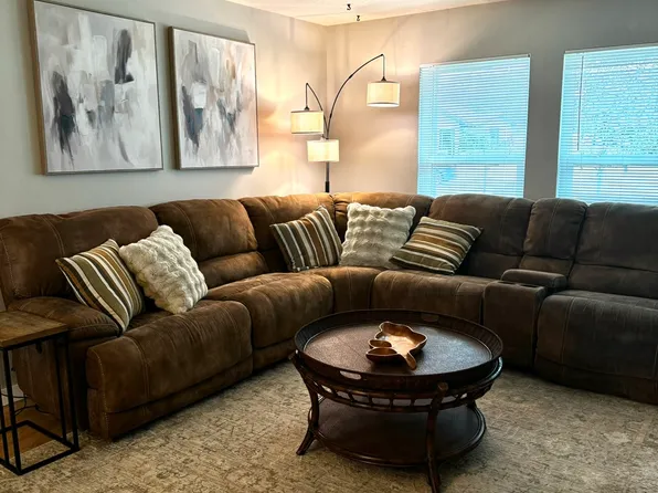 2222 Riverwood Ct, Sarasota, FL 34231