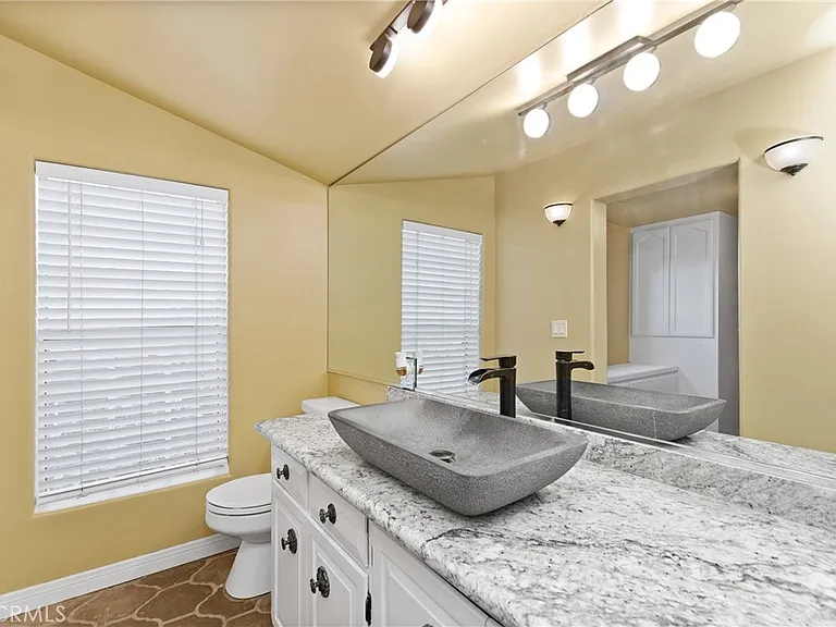 9354 Hillrose St — Photo 23