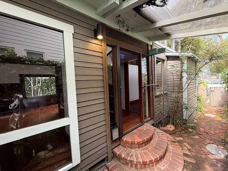 430 Altair Pl — Photo 3