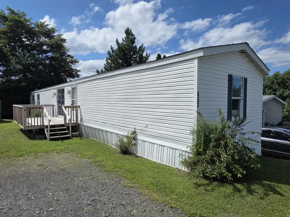 433 E Mountain Dr, Wilkes Barre, PA 18702