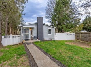 503 Twin Oaks Dr, Johnson City, TN 37601