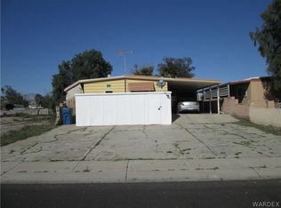 1353 Lause Rd, Bullhead City, AZ 86442