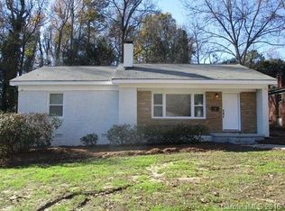 1051 Dresden Dr, Charlotte, NC 28205