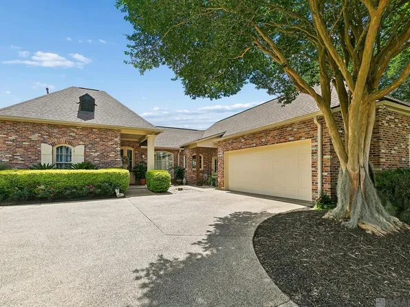 4116 Lake Ct, Zachary, LA 70791