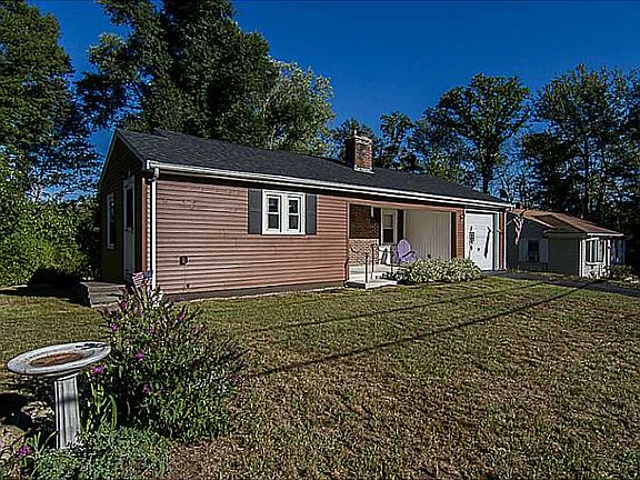2nd image of 209 Abbey Dr