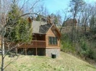 3602 Country Pines Way, Sevierville, TN 37876