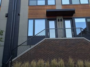 1214 10th St, Oakland, CA 94607