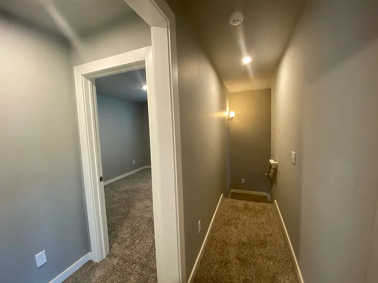 17612 Hampton Park Dr #B — Photo 24