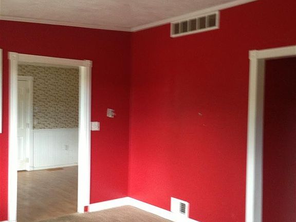 3rd image of 14510 Blaine Pl