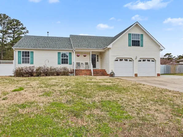 57 Wayland Dr, Portsmouth, VA 23703