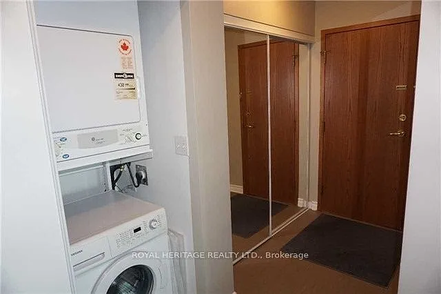 11 Lee Centre Dr #2212 — Photo 5