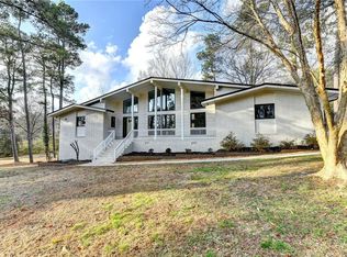 277 Hillside Dr, Winder, GA 30680