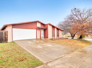 1400 Royster Rd, Fort Worth, TX 76134