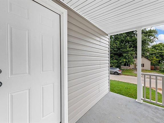 2nd image of 820 Abston Ave