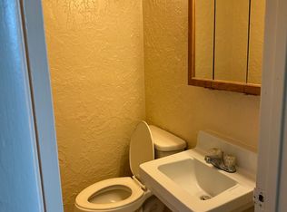 203 Choctaw Rd, Foss, OK 73647