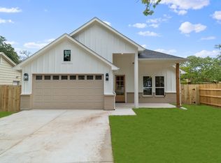 3104 Huron Trl, Lake Worth, TX 76135