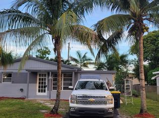 4068 SW 50th St, Dania Beach, FL 33314