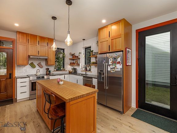 4th image of 2429 Flourhouse Way