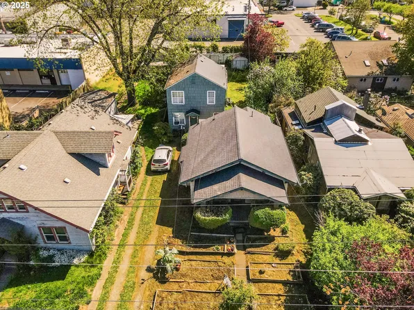 171 Monroe St, Eugene, OR 97402