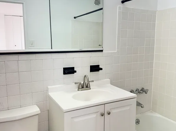 85-15 Main Street image 13 of 16