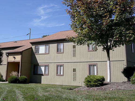 2nd image of 1118 Highfield Ct