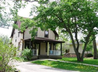 613 W Starin Rd, Whitewater, WI 53190