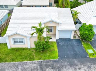 6410 SW 112th Pl, Miami, FL 33173
