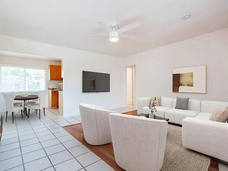 B Street | Apartments Near Balboa Park - Studios, 1 & 2 Bedrooms — Photo 37
