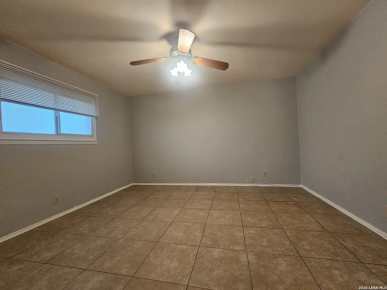4755 Casa Oro St — Photo 20