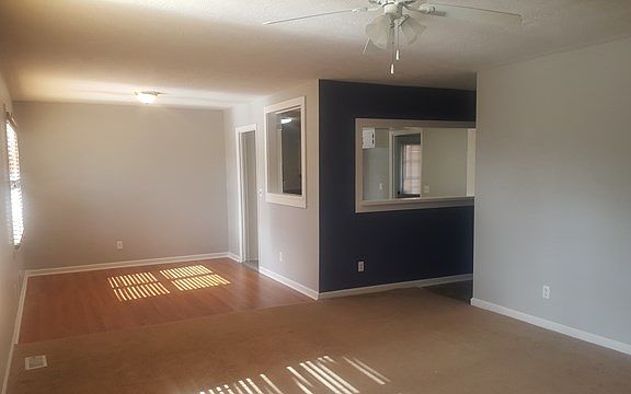 5th image of 927 Todd Ave