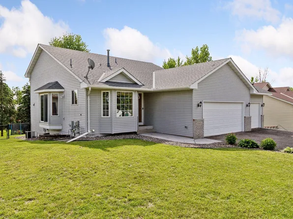 7007 Sarah Ln, Rockford, MN 55373