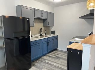 3604 Bryn Mawr Dr NE APT 4, Albuquerque, NM 87107