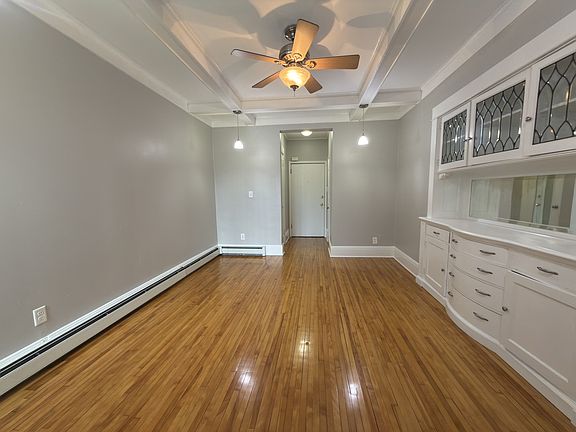 2nd image of 2716 Hennepin Ave APT 23
