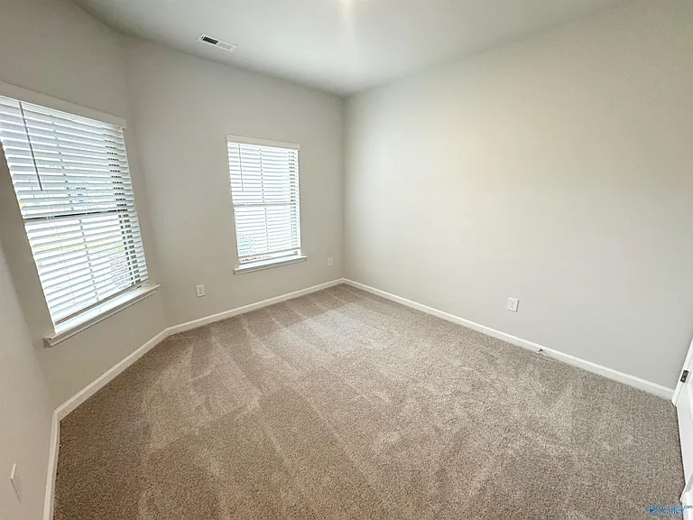 139 Little Britain St — Photo 11