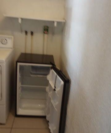 5th image of 690 10th Ave N #1