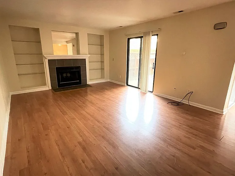 254 Brookberry Cir — Photo 6