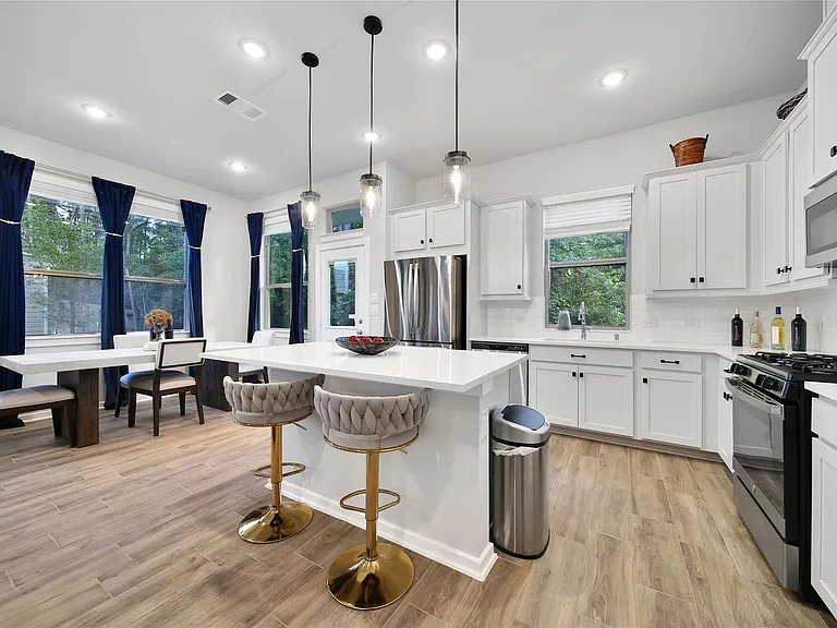 104 Red Cascade Ct — Photo 6