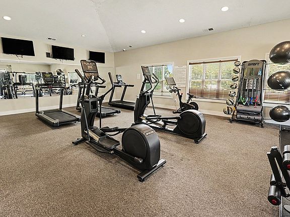 3rd image of 100 Crimson Rose Dr #220-12