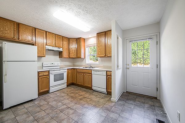 2nd image of 302 New Leicester Hwy APT G