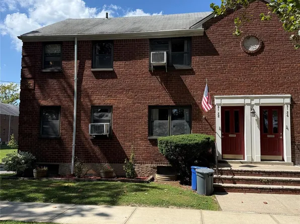 21-38 202nd Street #1-207, Bayside, NY 11360