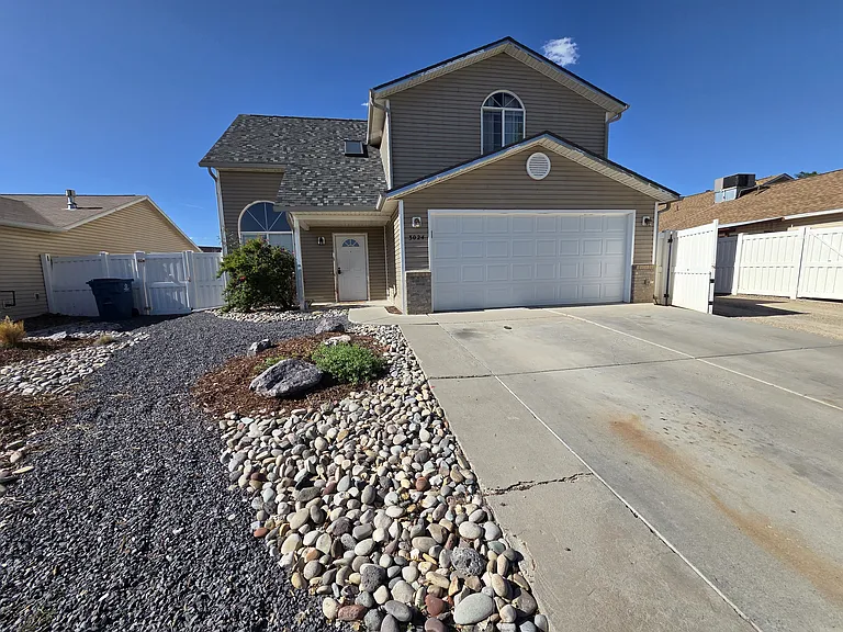 3024 Big Bird Ave — Photo 1